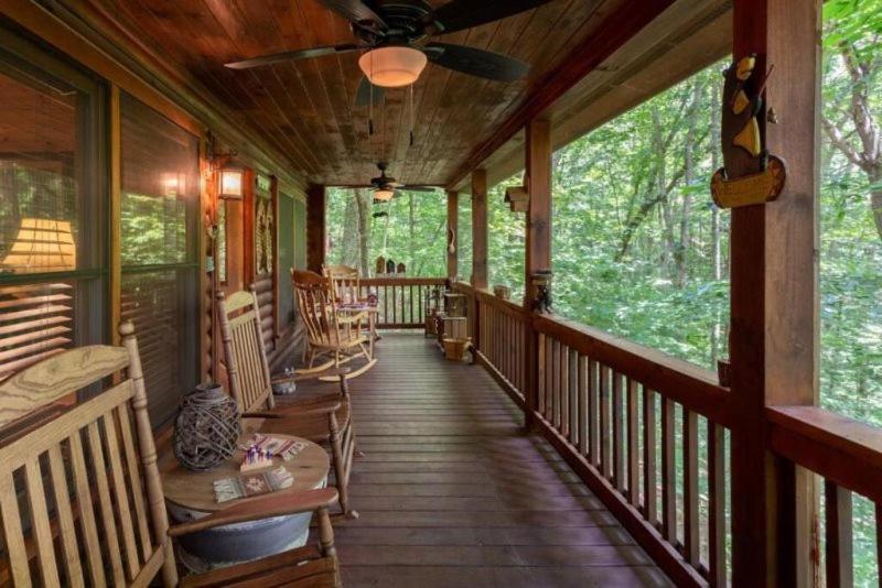 Mountain Spirit Cabin - Fireplace And Hot Tub Vila Blue Ridge Exterior foto