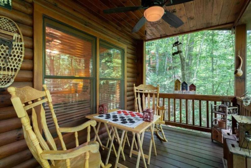 Mountain Spirit Cabin - Fireplace And Hot Tub Vila Blue Ridge Exterior foto