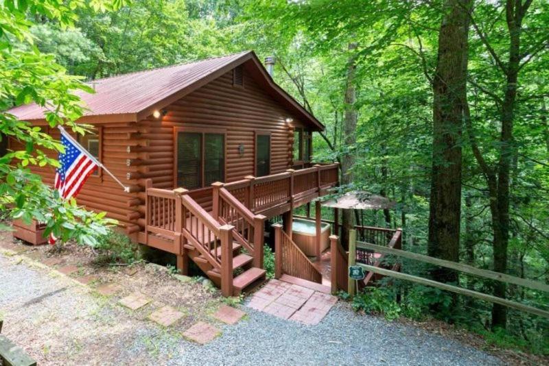 Mountain Spirit Cabin - Fireplace And Hot Tub Vila Blue Ridge Exterior foto