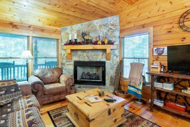 Mountain Spirit Cabin - Fireplace And Hot Tub Vila Blue Ridge Exterior foto